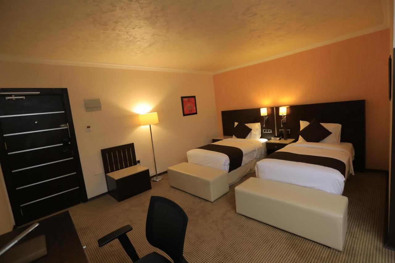 Cassiopeia Hotel Αντίς Αμπέμπα Εξωτερικό φωτογραφία