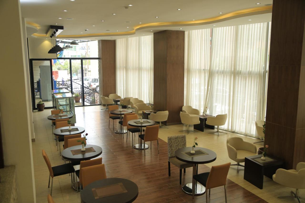 Cassiopeia Hotel Αντίς Αμπέμπα Εξωτερικό φωτογραφία
