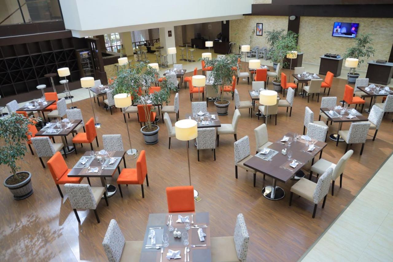 Cassiopeia Hotel Αντίς Αμπέμπα Εξωτερικό φωτογραφία