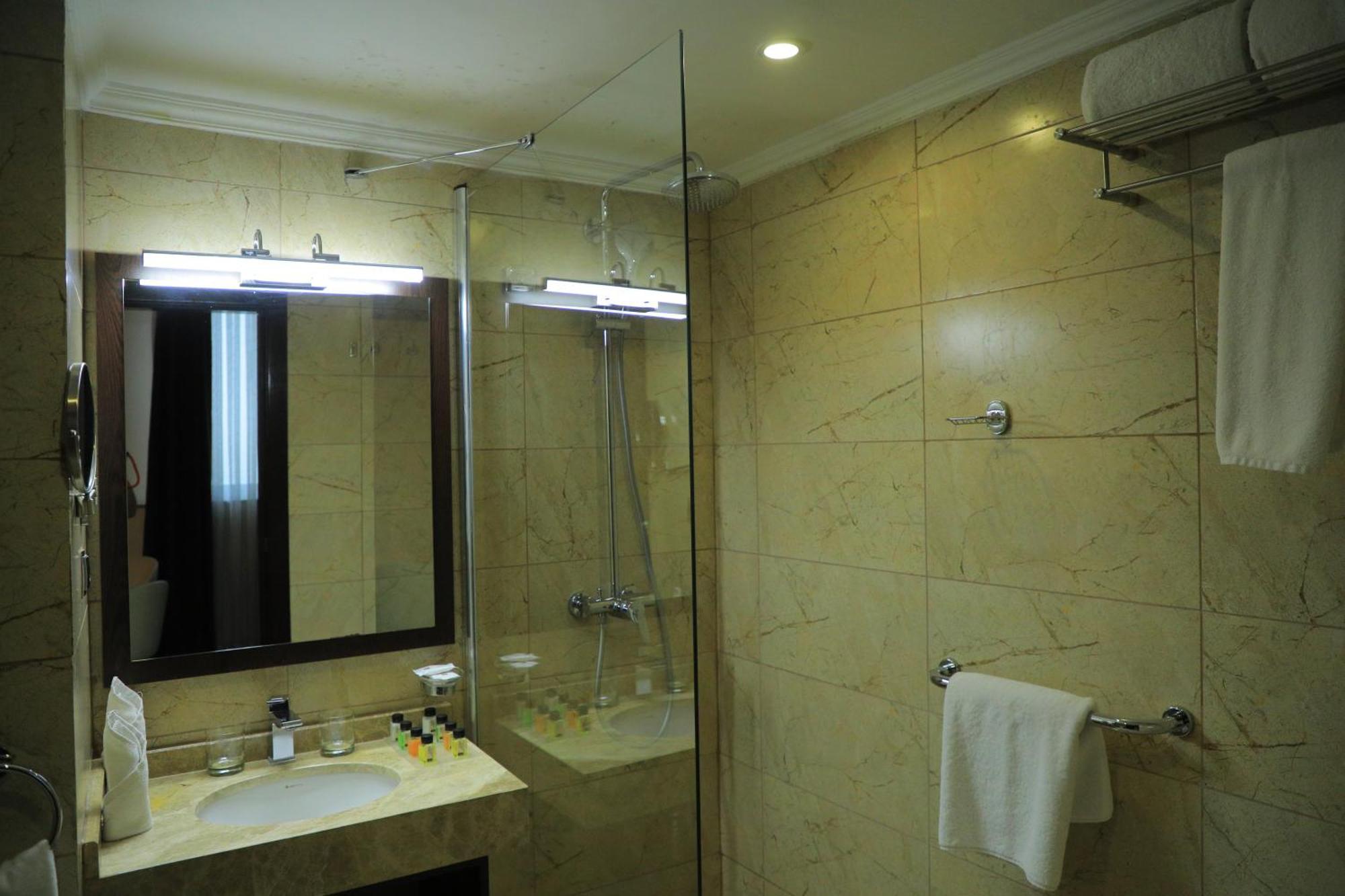 Cassiopeia Hotel Αντίς Αμπέμπα Εξωτερικό φωτογραφία